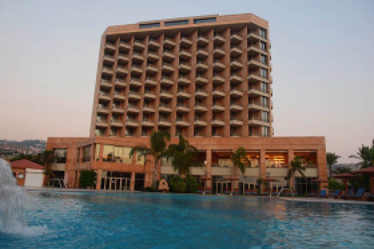 Jiyeh Marina Resort Hotel & Chalets Jieh Kültér fotó