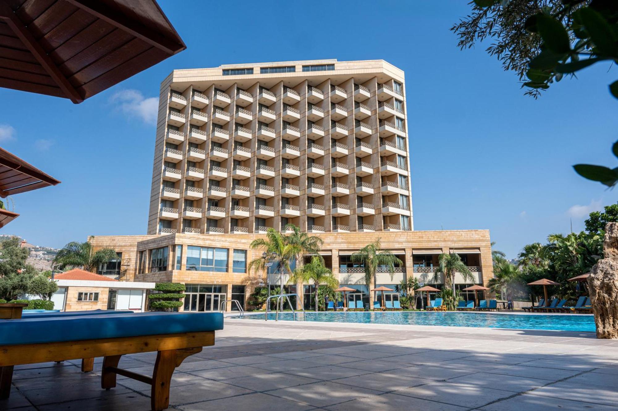 Jiyeh Marina Resort Hotel & Chalets Jieh Kültér fotó