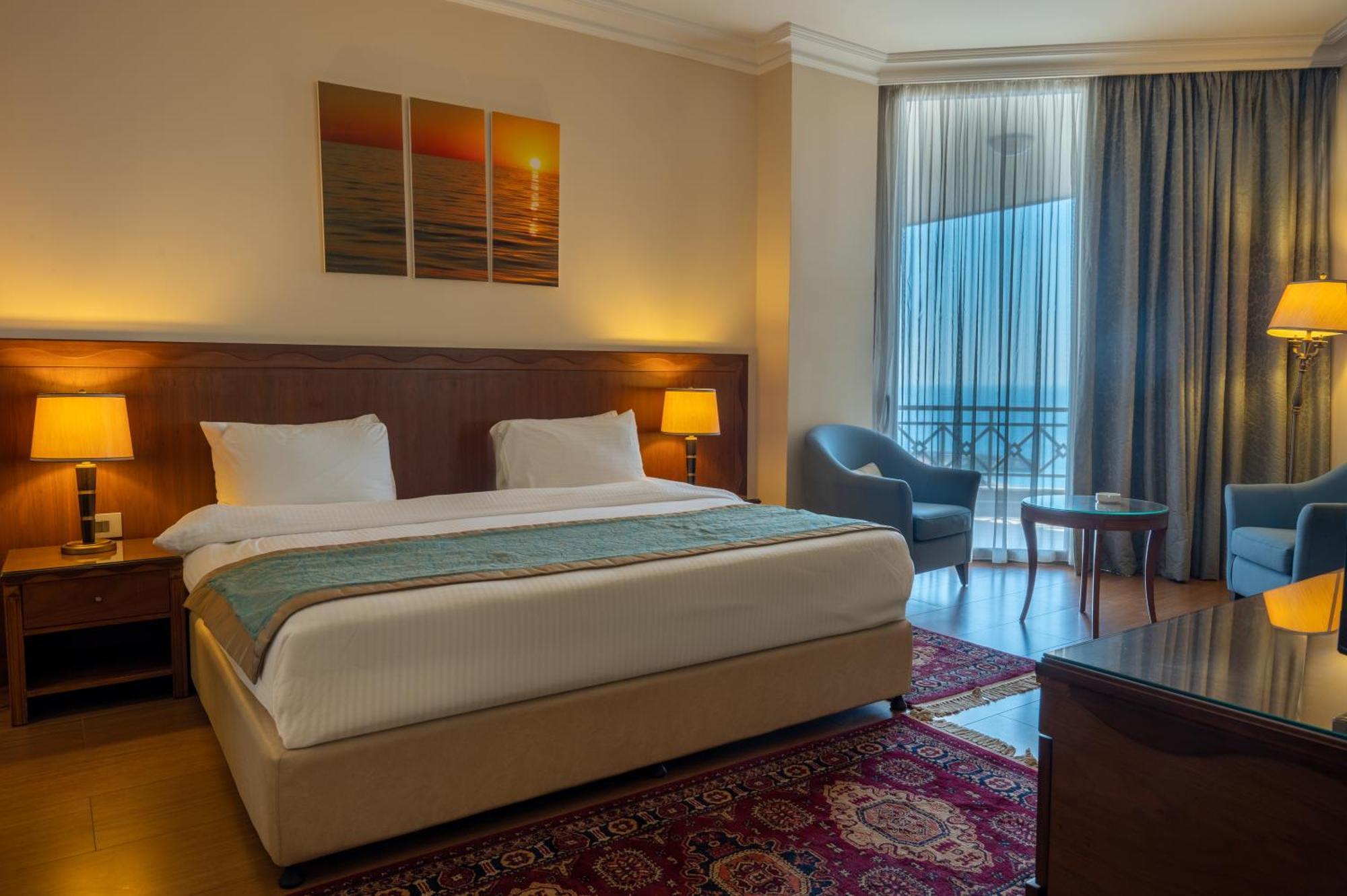 Jiyeh Marina Resort Hotel & Chalets Jieh Kültér fotó