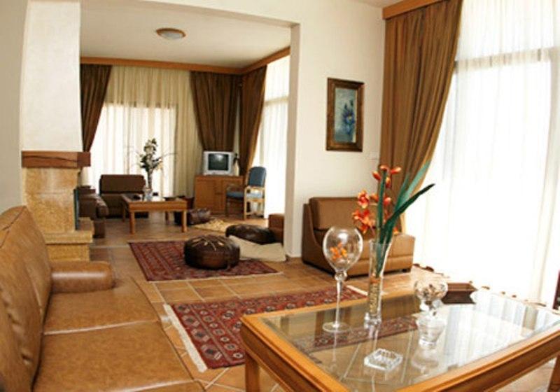 Jiyeh Marina Resort Hotel & Chalets Jieh Szoba fotó