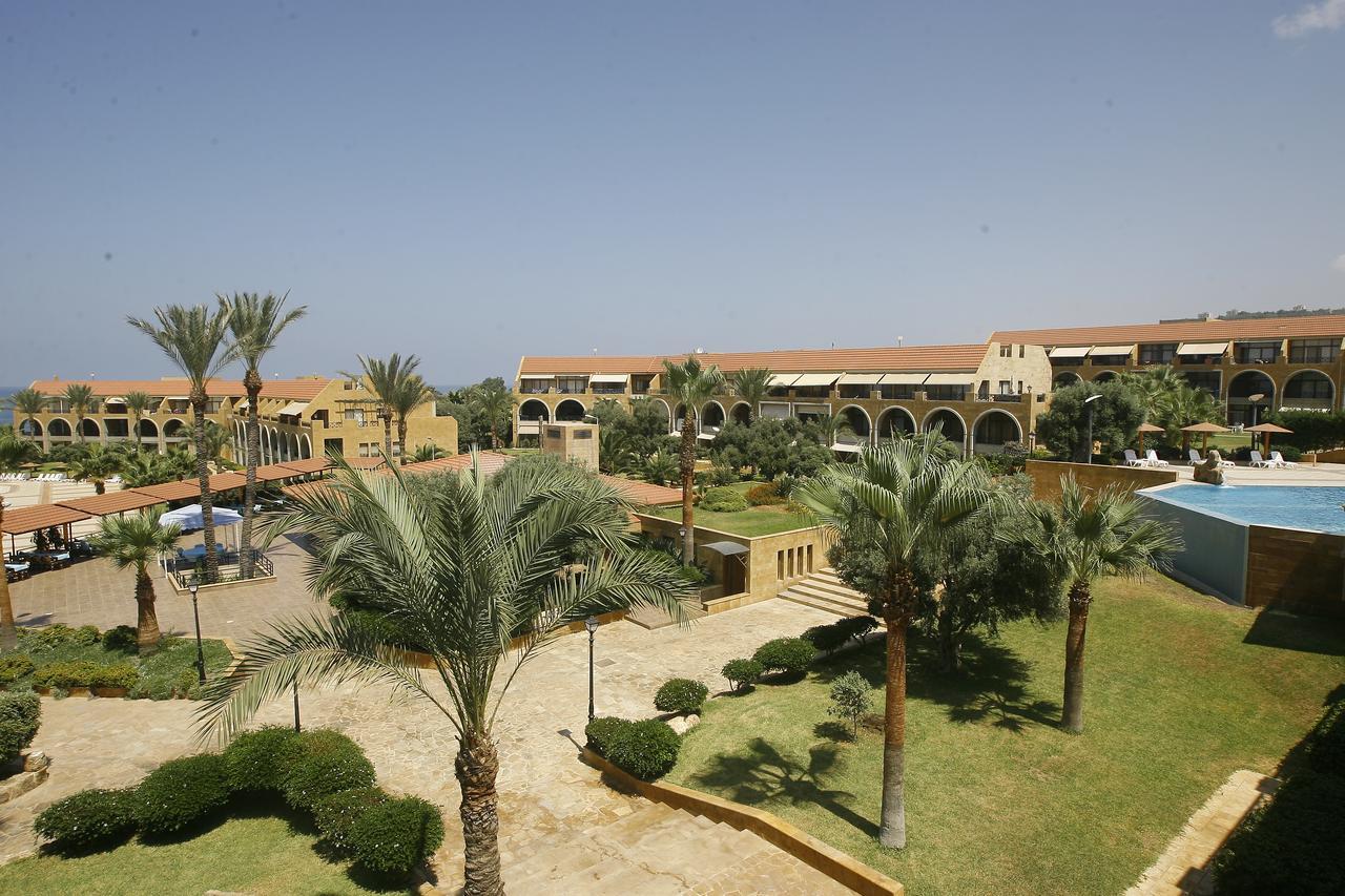 Jiyeh Marina Resort Hotel & Chalets Jieh Kültér fotó