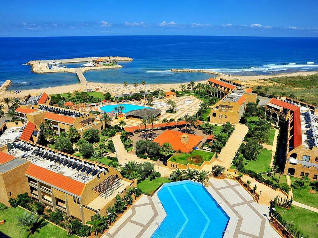 Jiyeh Marina Resort Hotel & Chalets Jieh Kültér fotó