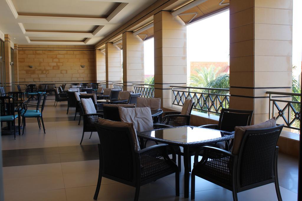 Jiyeh Marina Resort Hotel & Chalets Jieh Kültér fotó